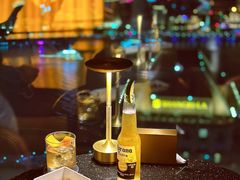 -翡翠36酒吧(浦东香格里拉店)