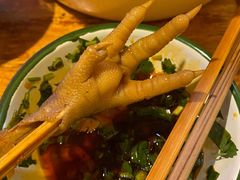 -拈签一笑黄牛肉辣卤串串