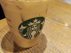 -星巴克(洛阳中州路王府井店)