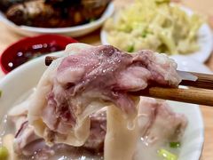 -雷祖芳老妈蹄花店