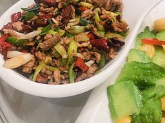 风味小炒肉-一栋洋楼云南菜馆