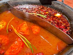 番茄鸳鸯锅-周小明火锅(黑金冠社区店)