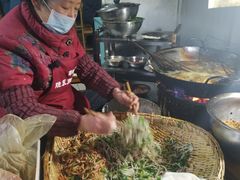-半月镰胡姐脆皮萝卜饺子