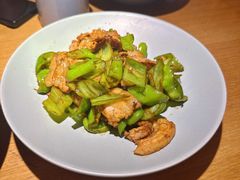 -蜜桃餐厅·伴山(海岸城店)