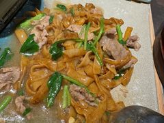 湿炒牛肉河粉-潮界(虹桥新天地店)