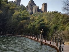 -巨石山景区