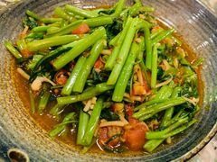 酸笋炒空心菜-浩海火燒雲傣家菜(静安芮欧店)