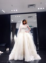 点击看大图 -GRACE KELLY婚纱与礼服(北京店)