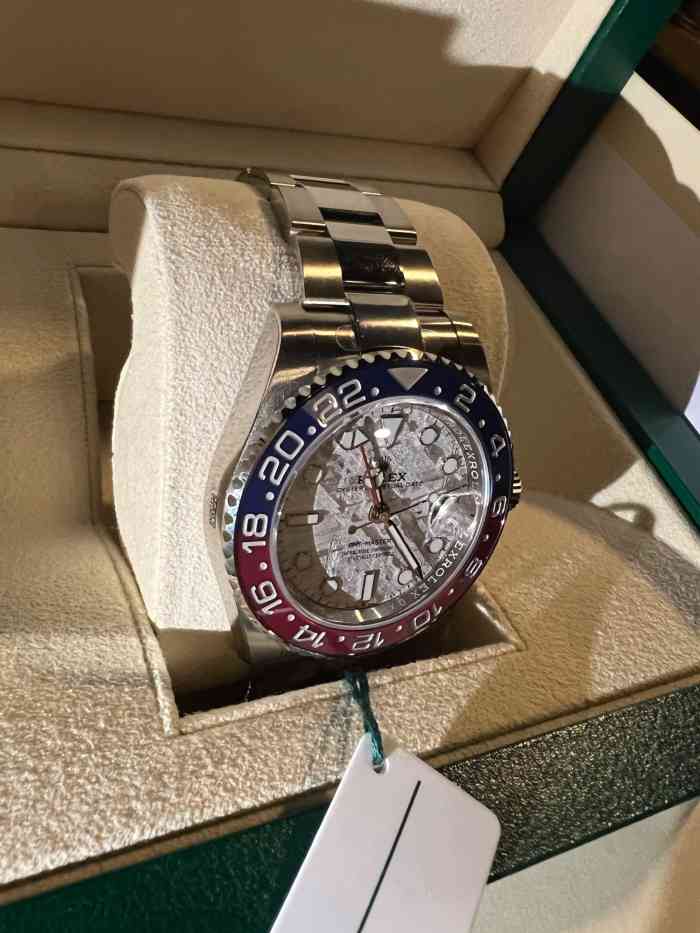 劳力士&帝舵(南京西路店)-"第一块机械表6015,入了一块rolex 2.