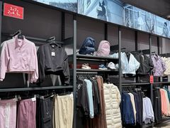 -首创奥特莱斯(西安店)
