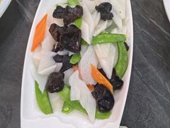 -萃华海鲜阁大排档(五四广场店)