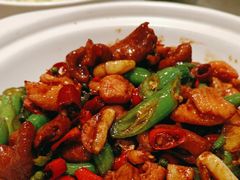 -辛香味烧鱼馆·非遗技艺·排骨红烧肉(光谷医药园店)
