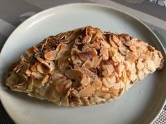 杏仁羊角包-BAKER&SPICE(国金中心商场店)