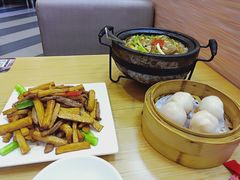 -粤仔湾砂锅粥(阳光店)