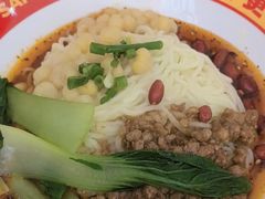 -魔都三兄弟酸辣粉·蘸卤炸串(虹桥万科店)
