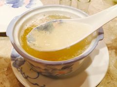-顶上鱼翅燕窝专卖店