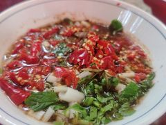 -汤锅大王(新平曹苏黄牛汤锅有限公司)