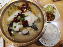 招牌老坛酸菜鱼-嘉和一品粥(马家堡店)