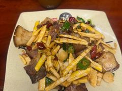 -苗湘食府(十年店)