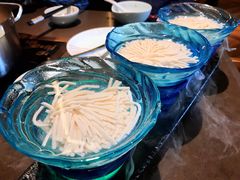 -捞王锅物料理(上海世茂广场店)