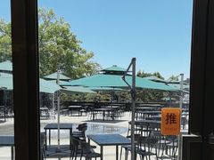 -静之湖湖畔餐厅