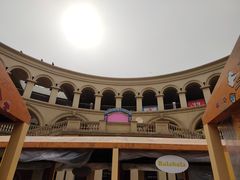 -王府井奥莱临潼小镇(临潼店)