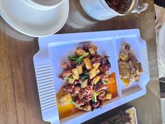 -隔壁老王·家常云南菜(花巷店)