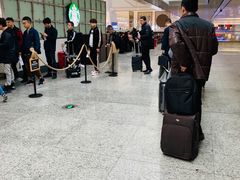 -星巴克(上海虹桥站2A检票口)