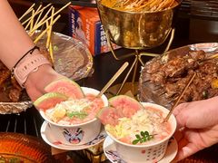 -何师烧烤Pro ·江湖川菜·小龙虾·精酿(太古里旗舰店)