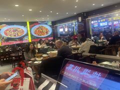 -川流不息·地道川菜·小龙虾(松东路店)