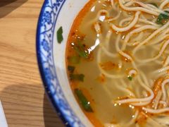 -舌尖尖·兰州牛肉面(浦东机场店)