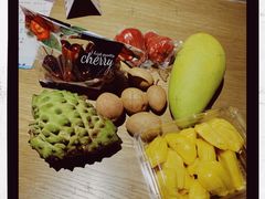 菠萝蜜-港华水果街(港华广场店)