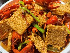 网红秘制龙虾-周姑娘不等味·龙虾的故事(高邮店)