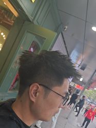 -海文先生国潮烫染男士理发馆