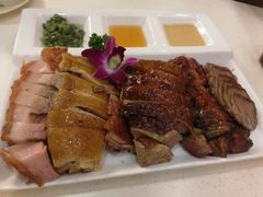 -香港新发烧腊茶餐厅(万象店)