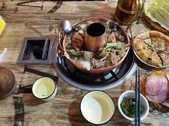 -香香腊排骨.野生菌火塘总店(束河店)