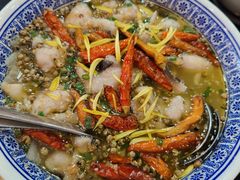 老坛酸菜鲩鱼-缪氏川菜(丰盛町店)