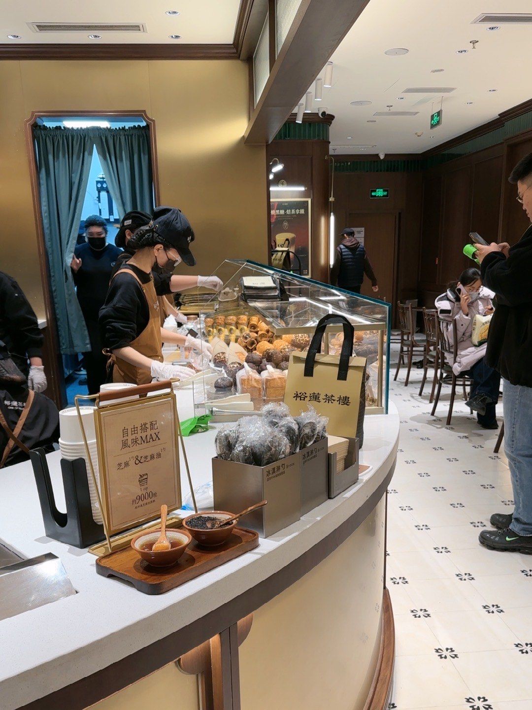 奶茶好喝,店内环境好,服务态度好