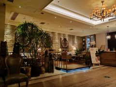 -雍和会海鲜姿造自助(湖东路店)