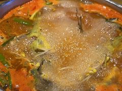 -亮欢寨酸汤鱼(沙冲路店)