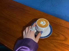 -Be Lived Cafe比例咖啡(摩天轮店)