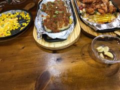 -老东镇啤酒屋海鲜加工·蒸汽海鲜·海鲜烧烤(台东店)