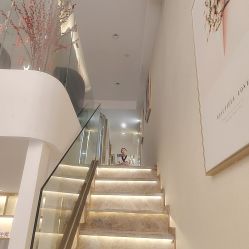 -MIDA蜜哒•科技逆龄美肤连锁