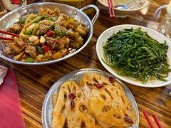 -冶建镜子·老南昌大排档·江西虾王(总店)