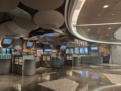 -百美汇影城(LUXE嘉里中心店)