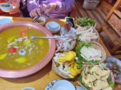 -民食香·腊排骨野生菌美食(木府店)