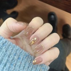 -悦指间美甲美睫