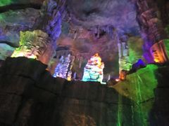 -泰安地下龙宫景区