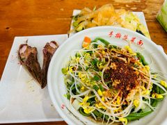 -手擀菠菜面(西康路店)