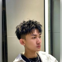 -罗亚帝造型